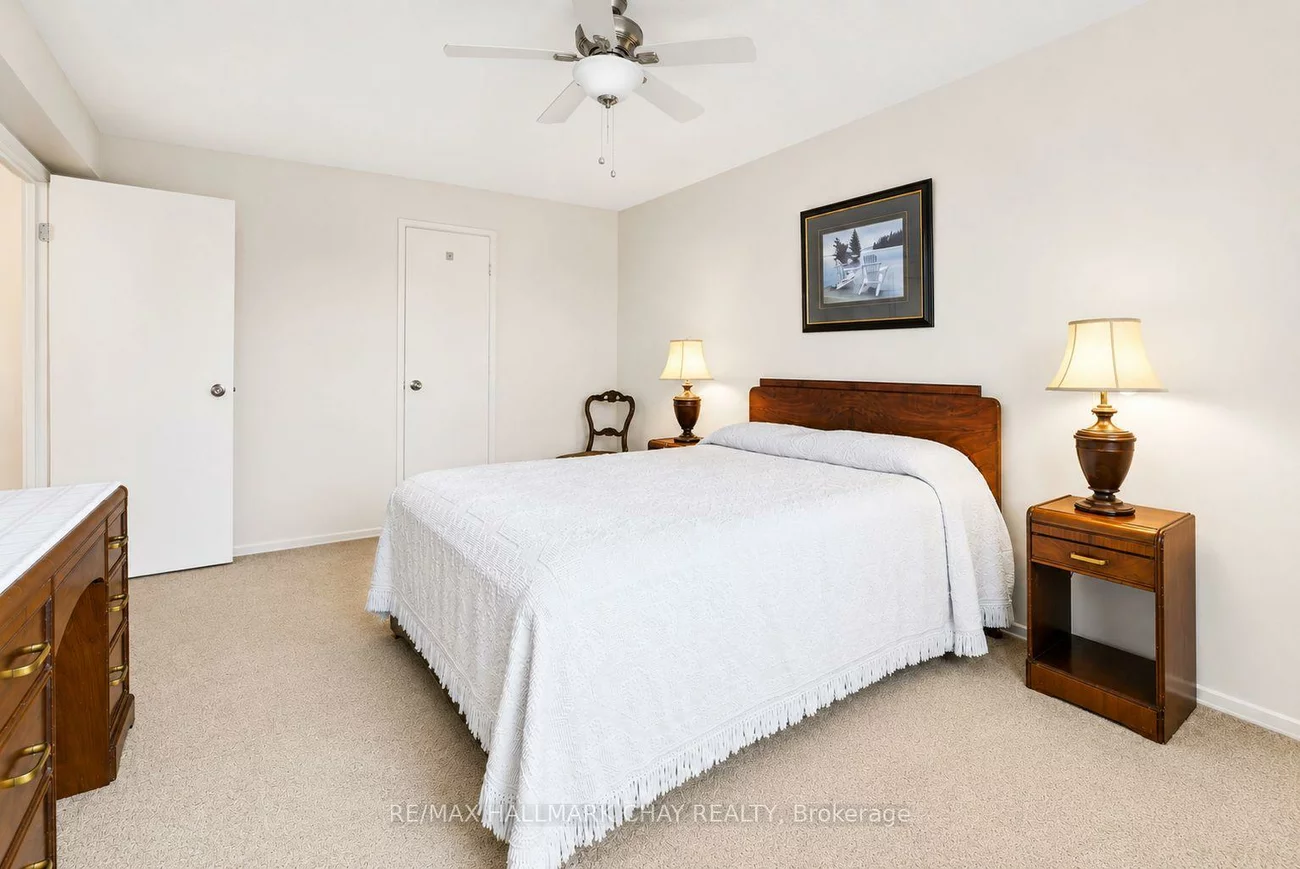 414, Blake, Codrington, Barrie