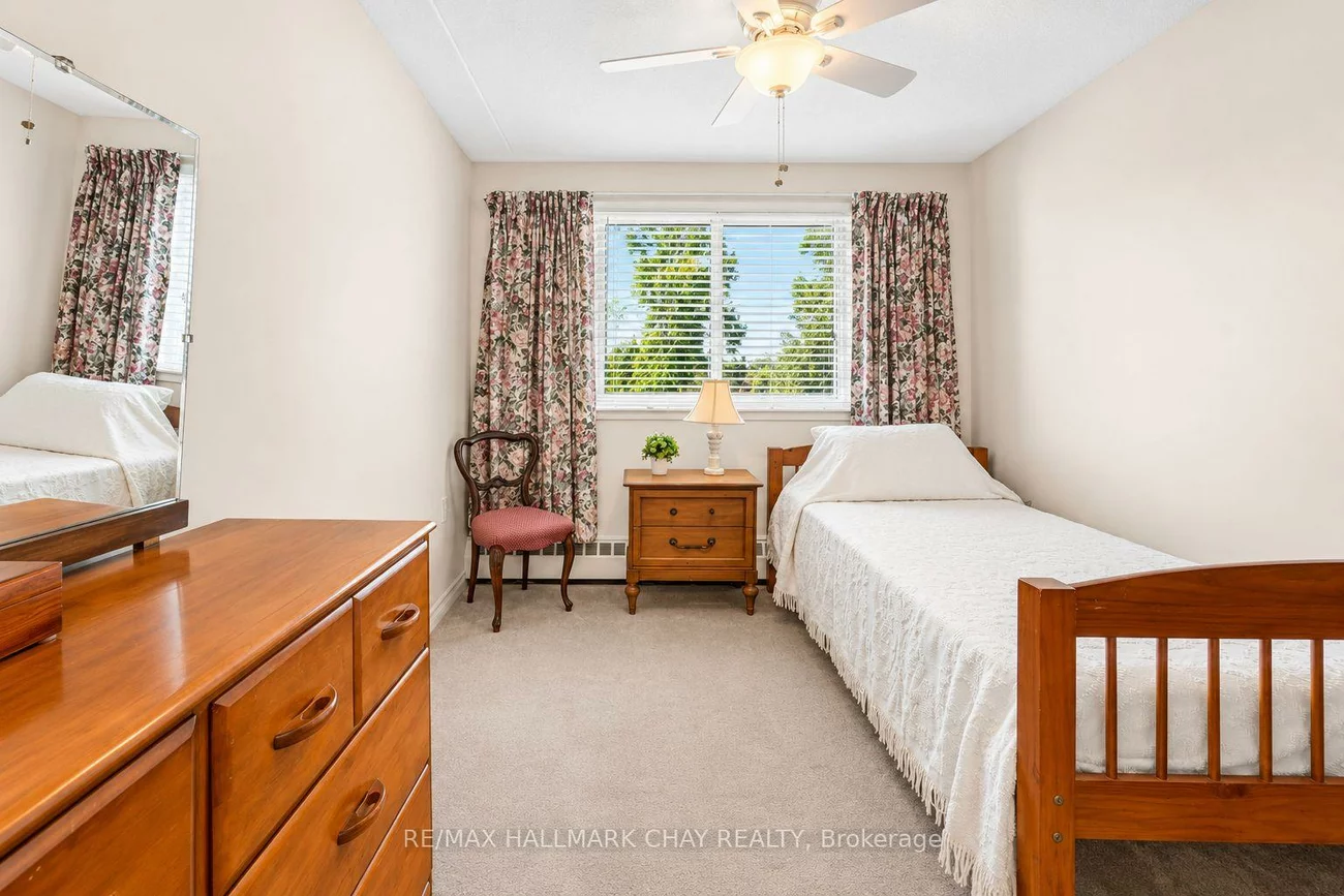 414, Blake, Codrington, Barrie