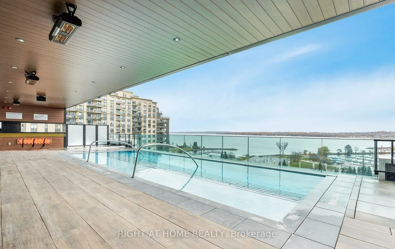 39, Mary, City Centre, Barrie