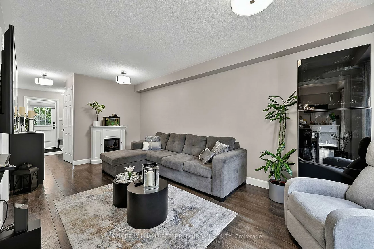 430, Mapleview, Painswick South, Barrie