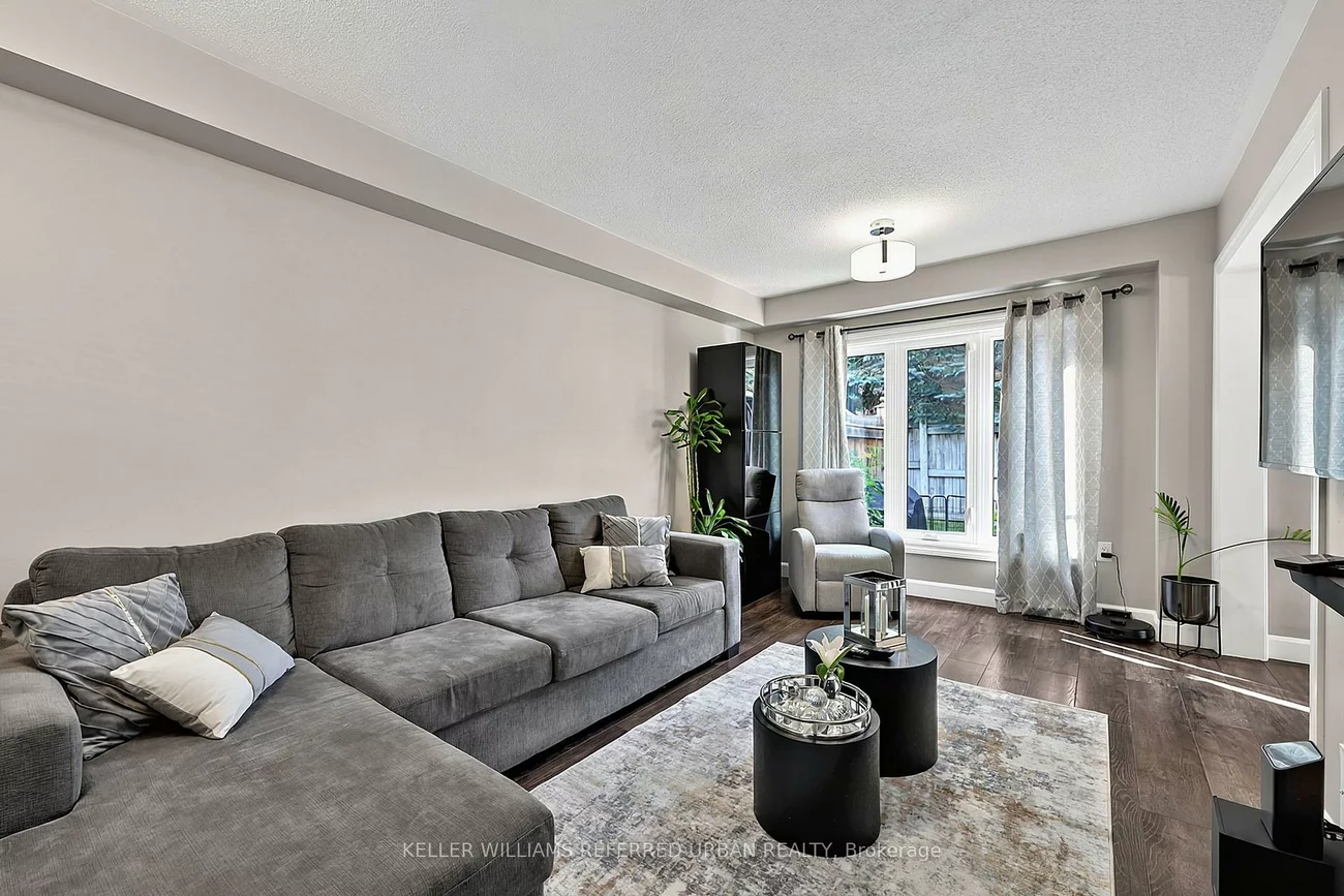 430, Mapleview, Painswick South, Barrie