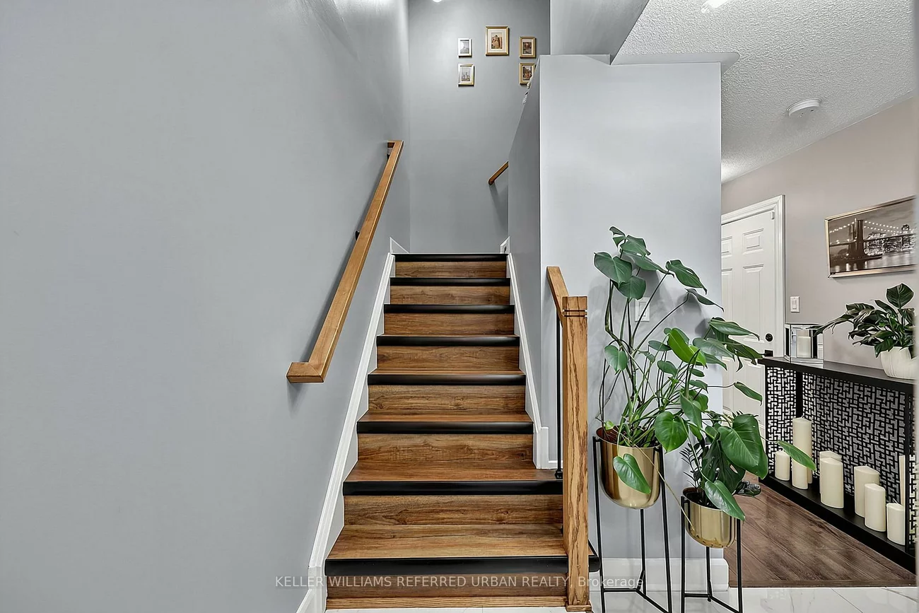 430, Mapleview, Painswick South, Barrie
