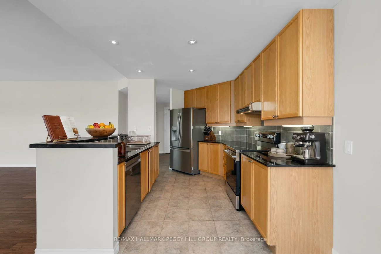 6, Toronto, City Centre, Barrie