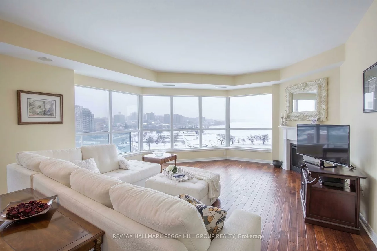 6, Toronto, City Centre, Barrie