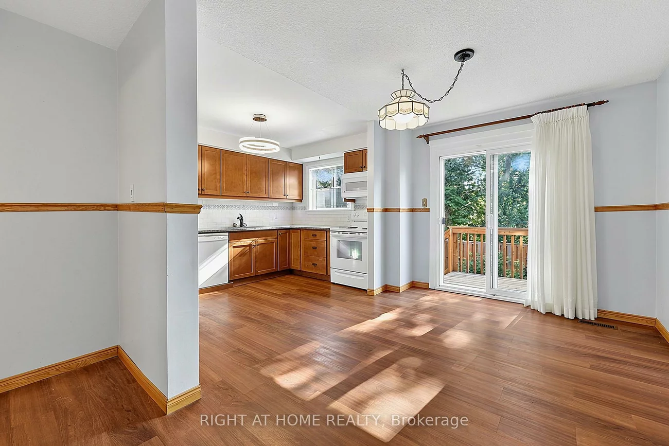 237, Steel, Codrington, Barrie