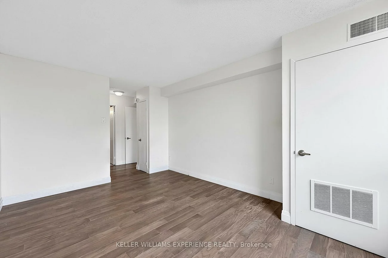 75, ELLEN, City Centre, Barrie