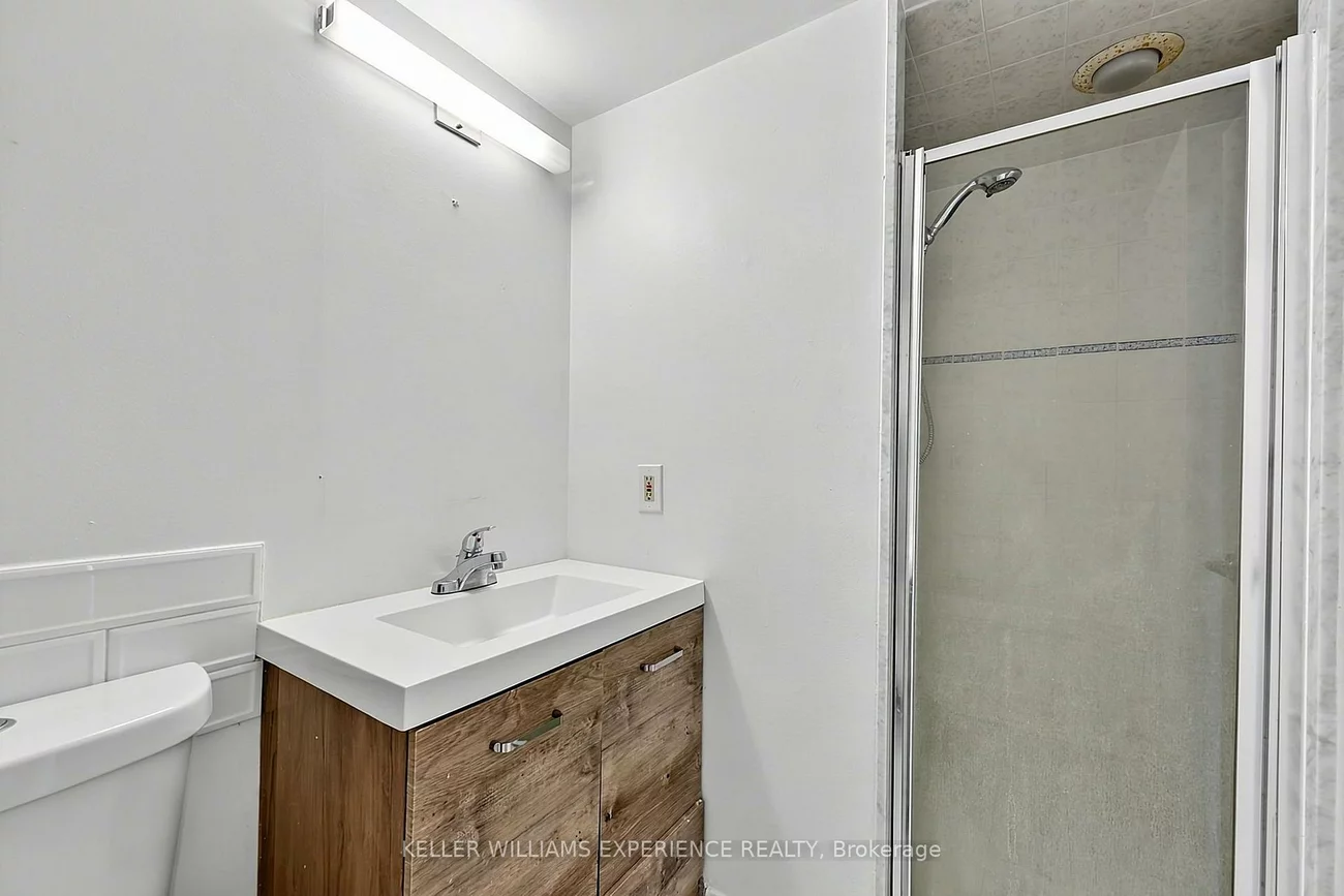 75, ELLEN, City Centre, Barrie