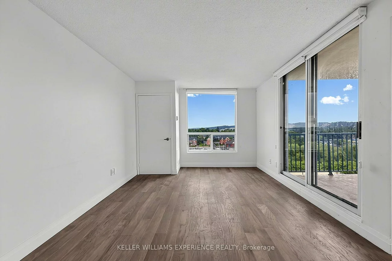 75, ELLEN, City Centre, Barrie