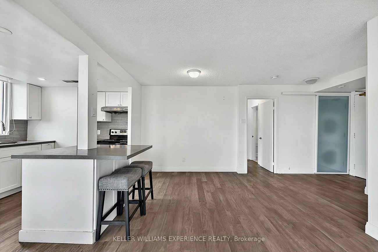 75, ELLEN, City Centre, Barrie