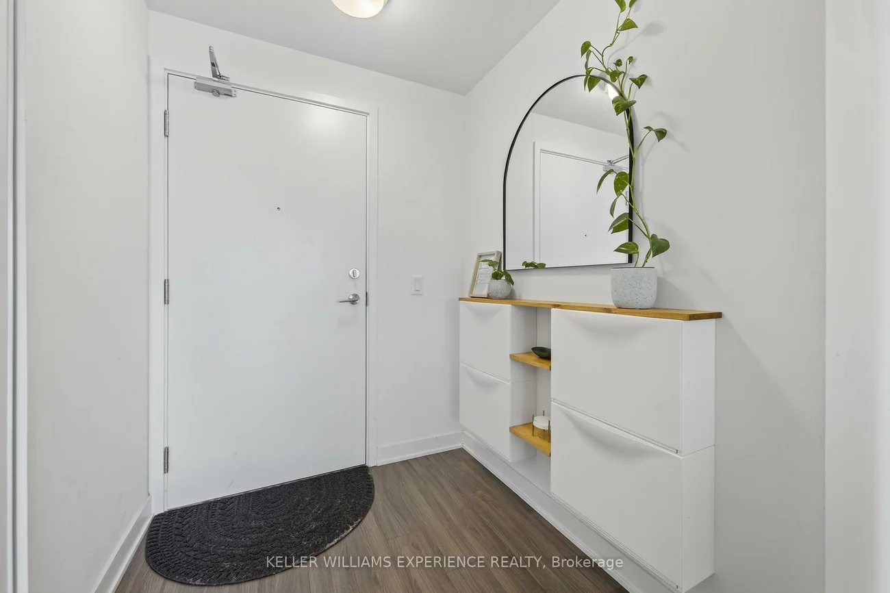 681, Yonge, Painswick South, Barrie