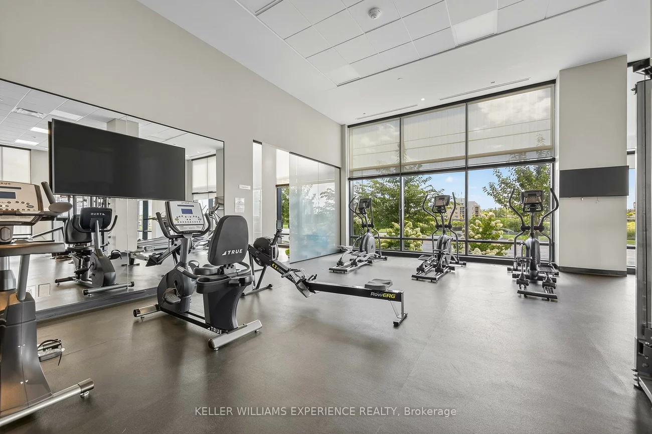 681, Yonge, Painswick South, Barrie