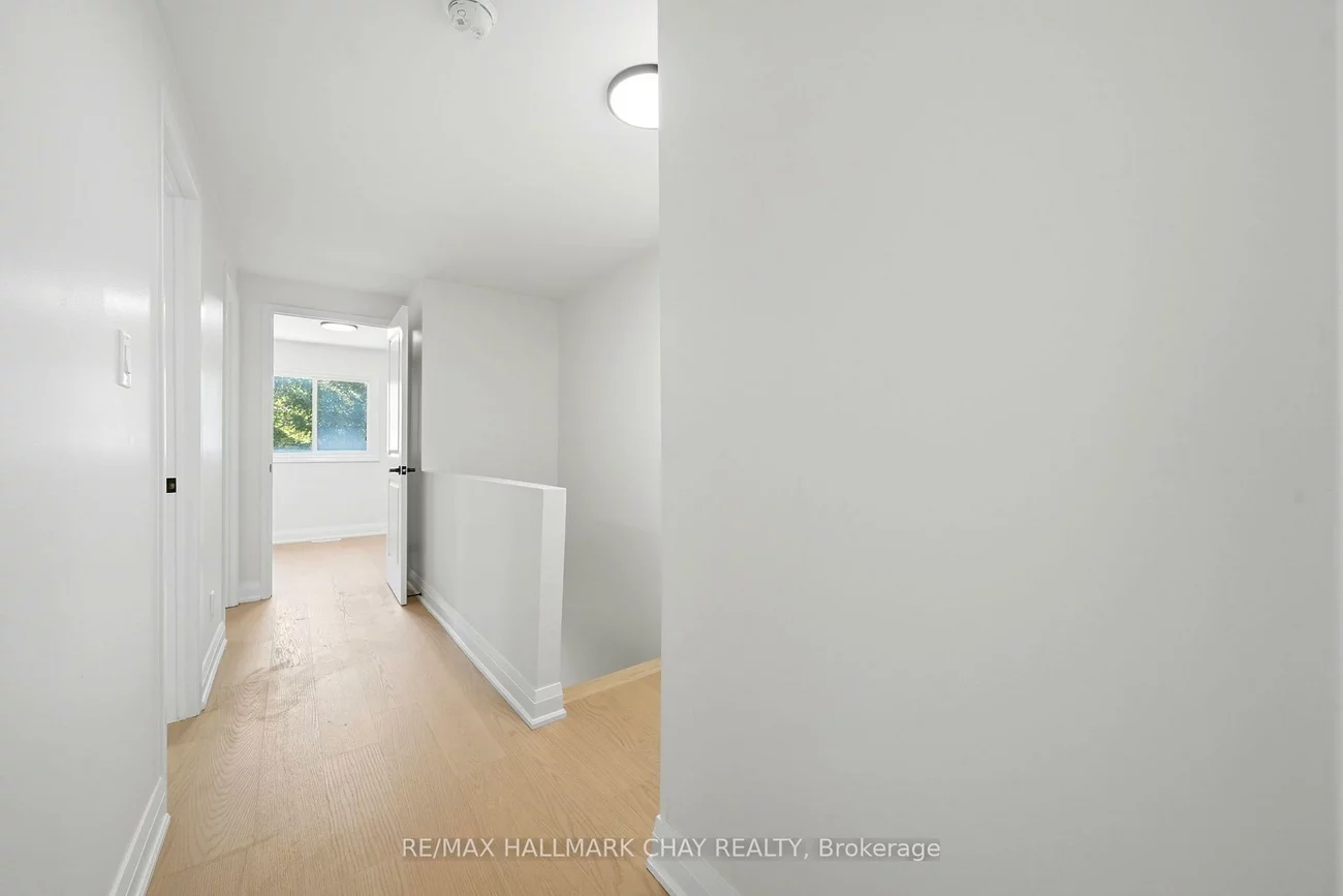 52, Adelaide, Allandale, Barrie