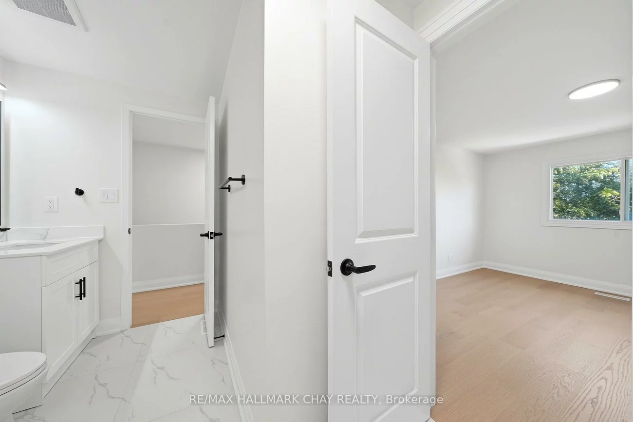 52, Adelaide, Allandale, Barrie