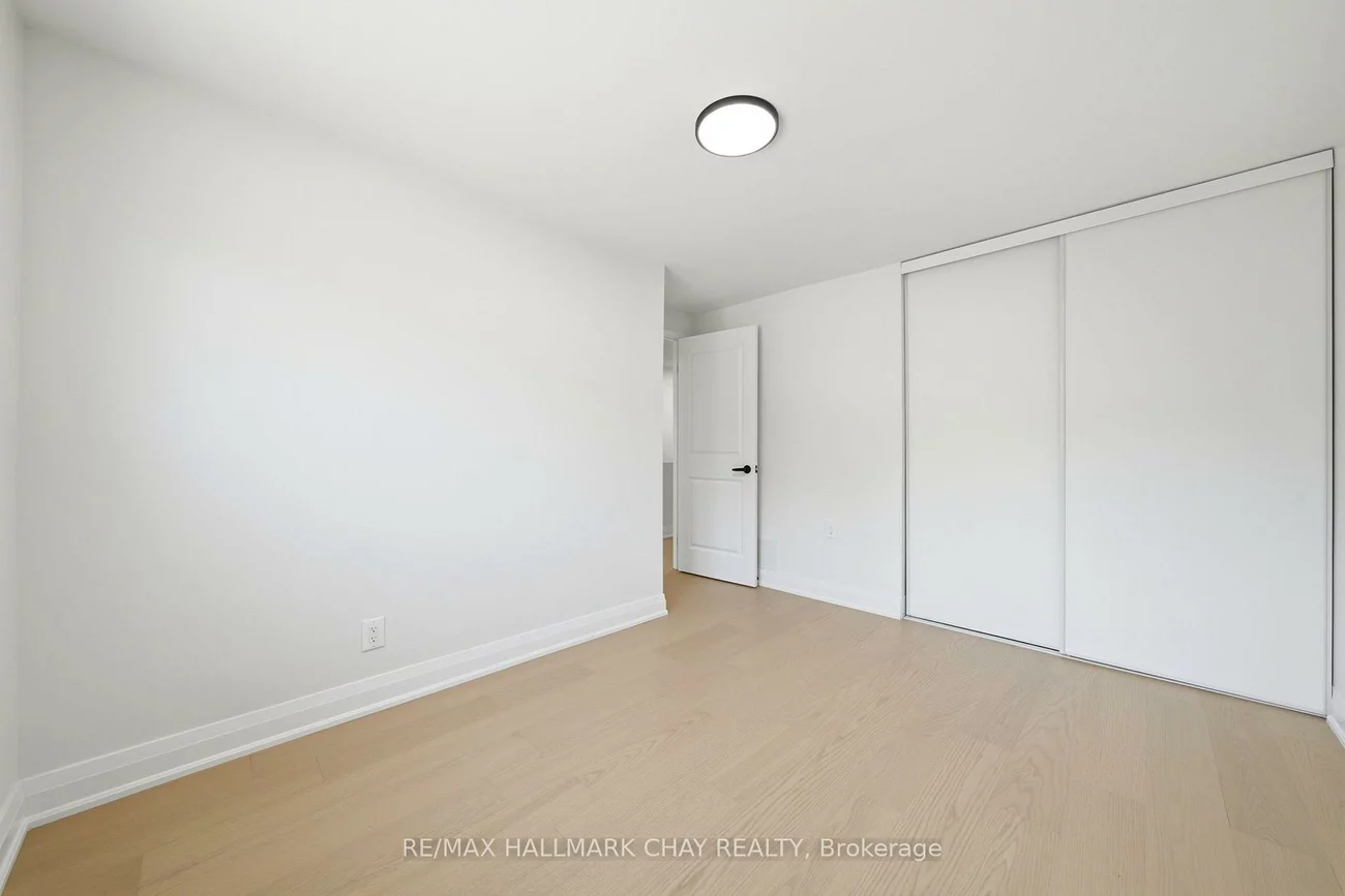 52, Adelaide, Allandale, Barrie