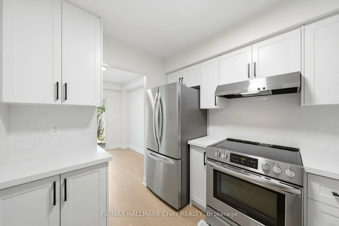 52, Adelaide, Allandale, Barrie
