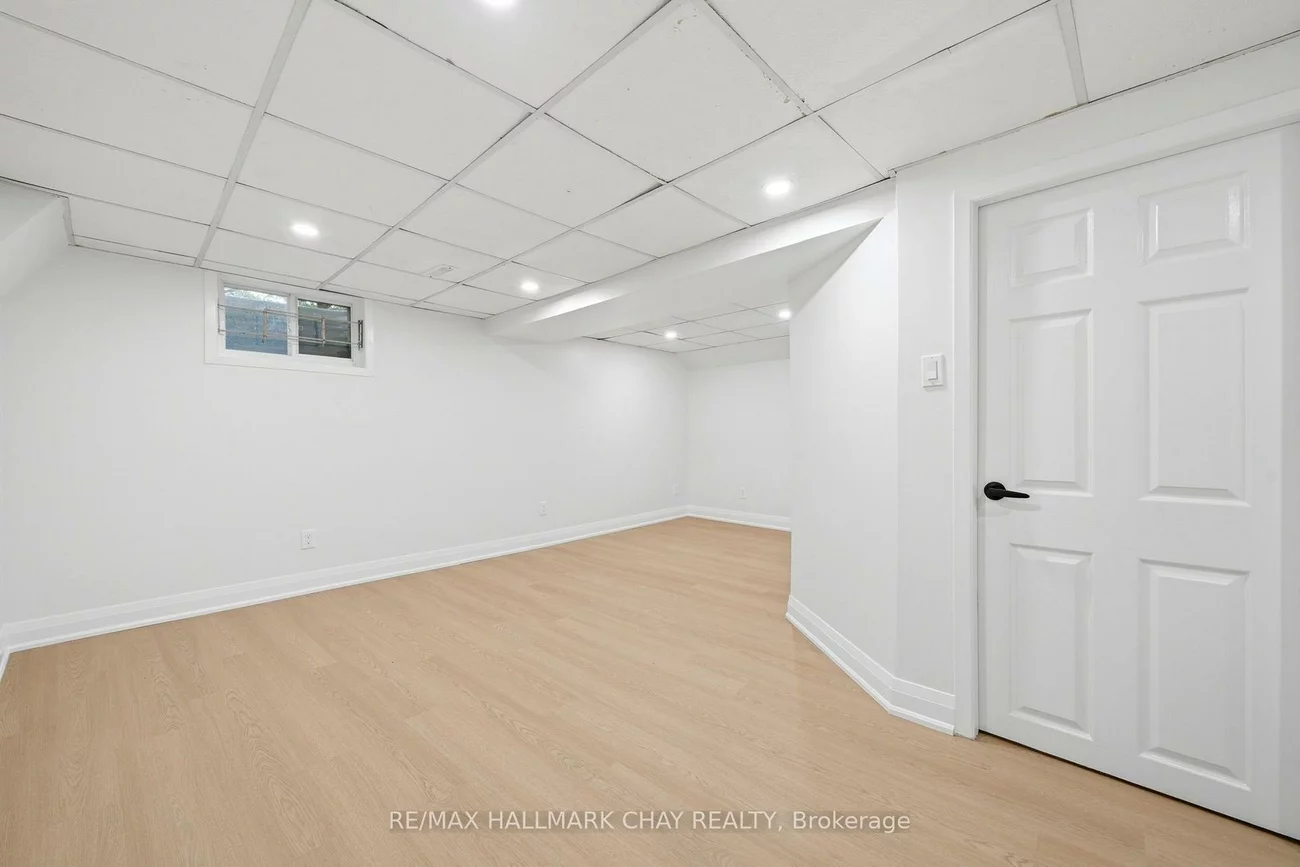 52, Adelaide, Allandale, Barrie
