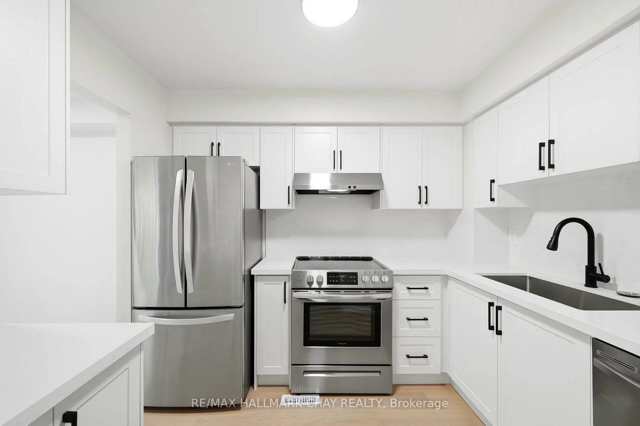 52, Adelaide, Allandale, Barrie