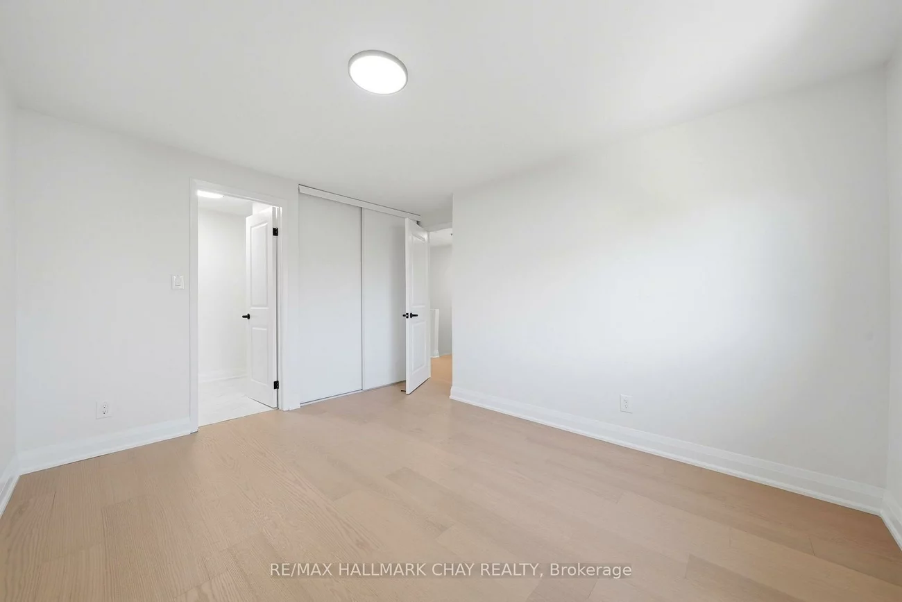 52, Adelaide, Allandale, Barrie