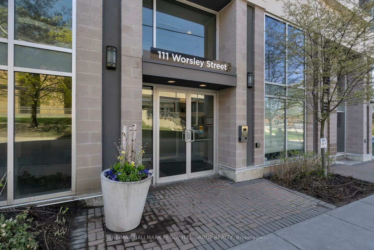 111, Worsley, City Centre, Barrie