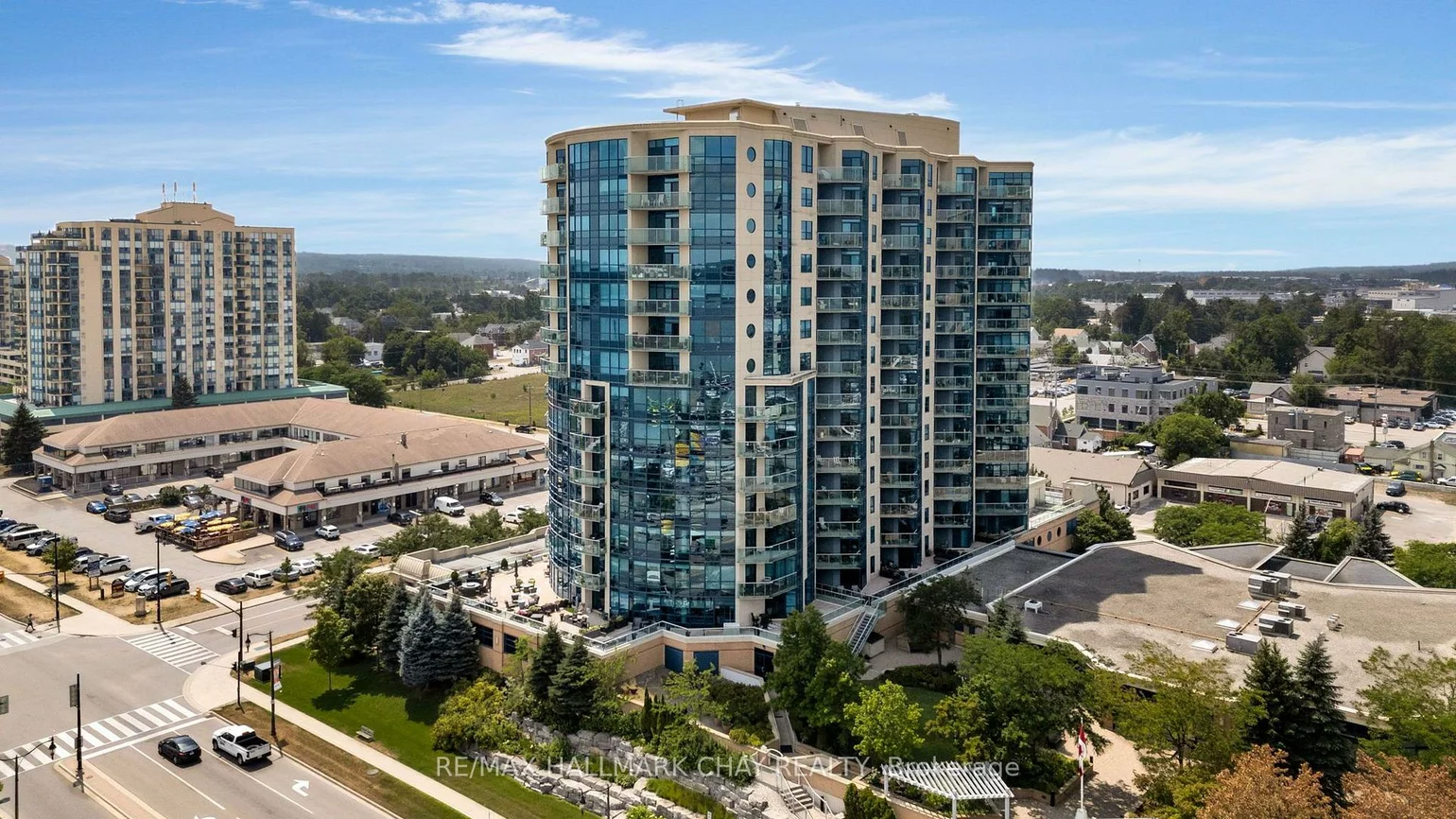 37, Ellen, City Centre, Barrie