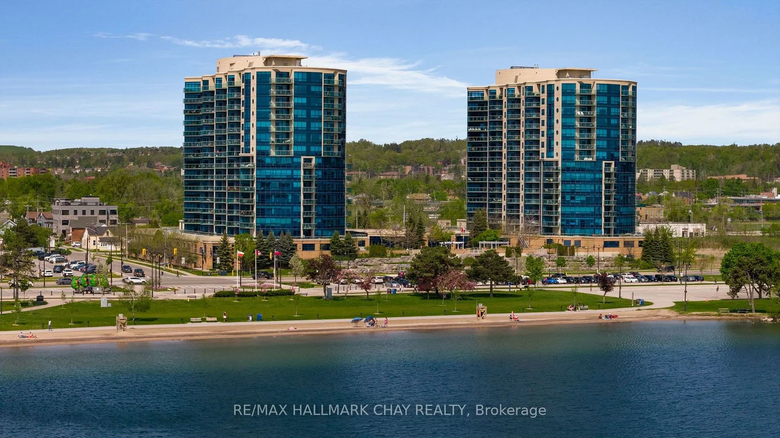 37, Ellen, City Centre, Barrie