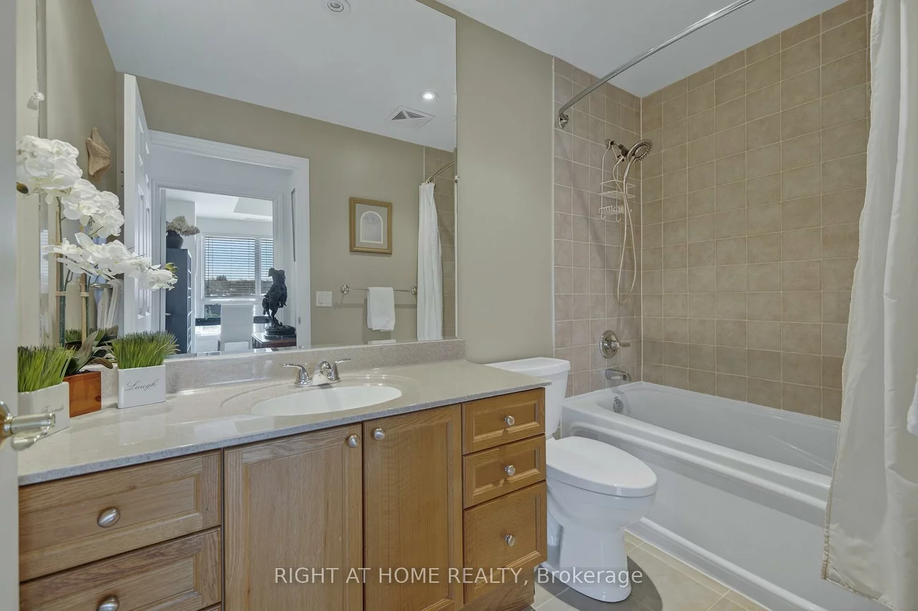 6, Toronto, City Centre, Barrie