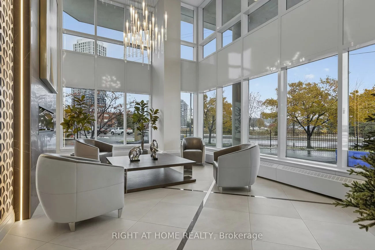 6, Toronto, City Centre, Barrie