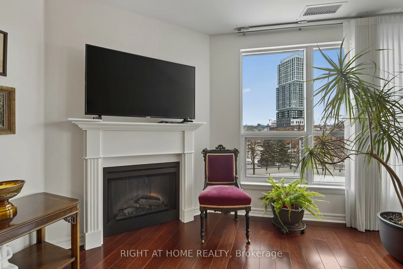 6, Toronto, City Centre, Barrie