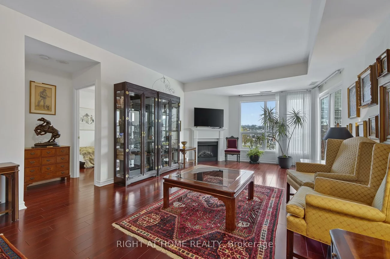 6, Toronto, City Centre, Barrie