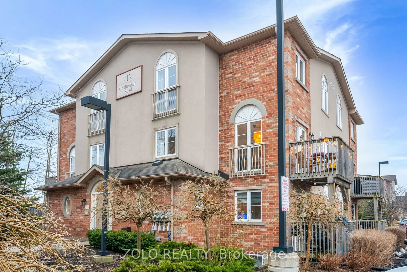 13, Cheltenham, Georgian Drive, Barrie