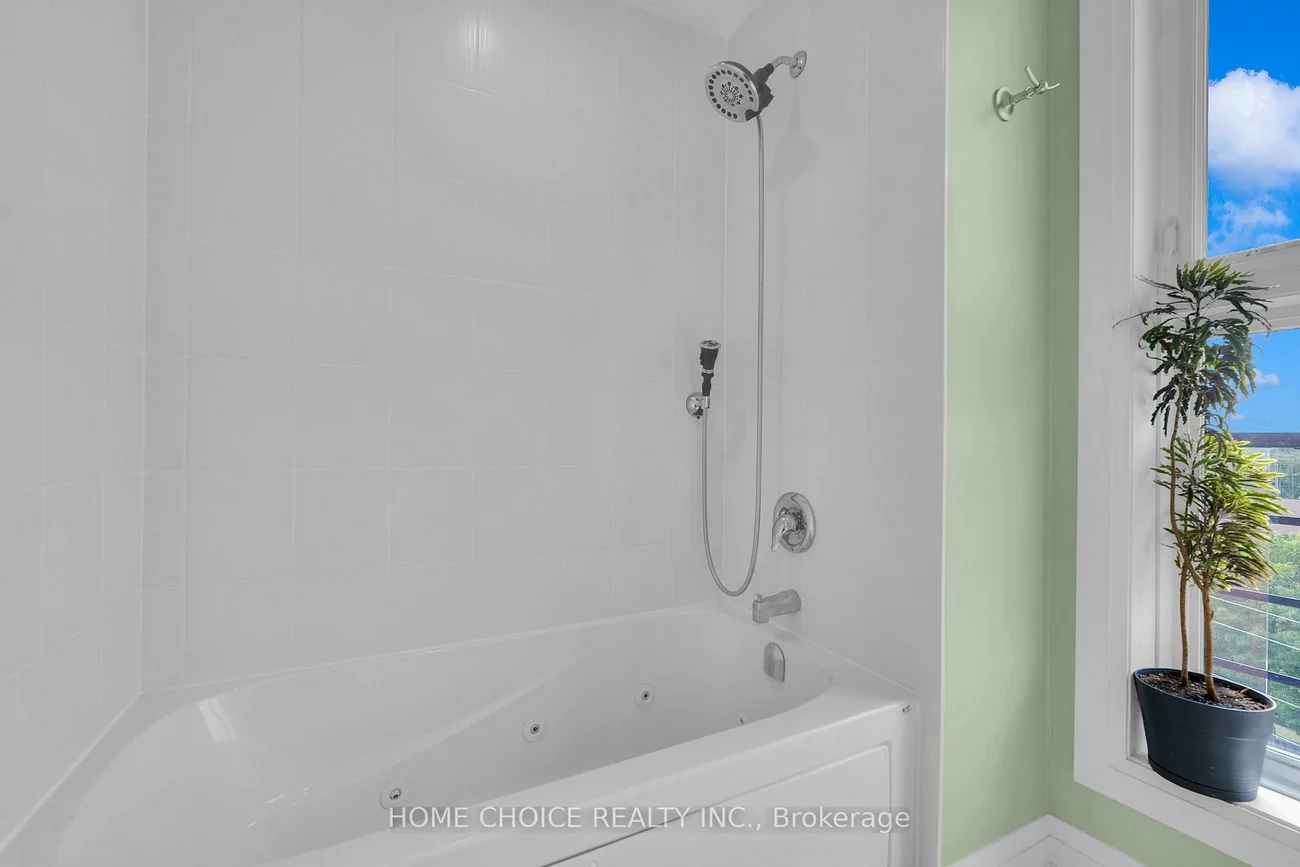 300, Essa, 400 West, Barrie