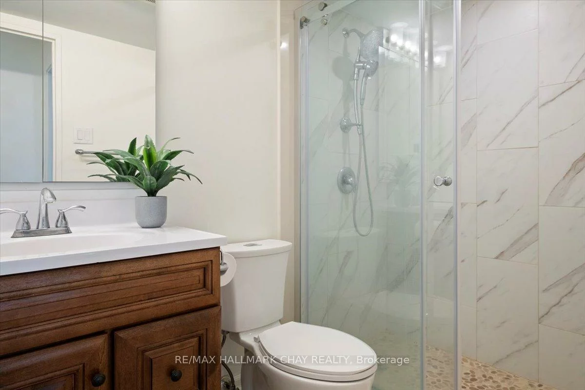 414, Blake, Codrington, Barrie