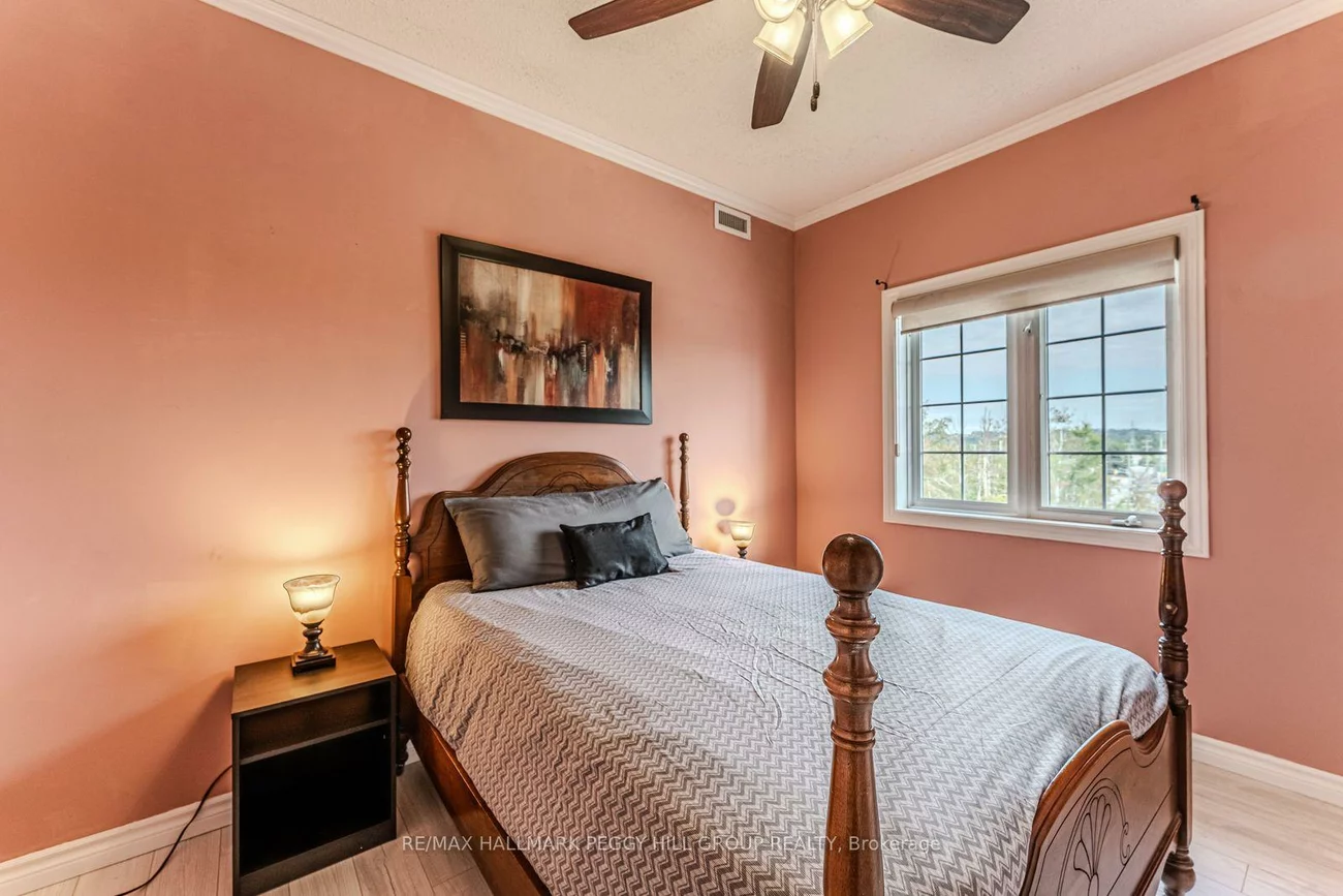 40, Ferndale, Ardagh, Barrie