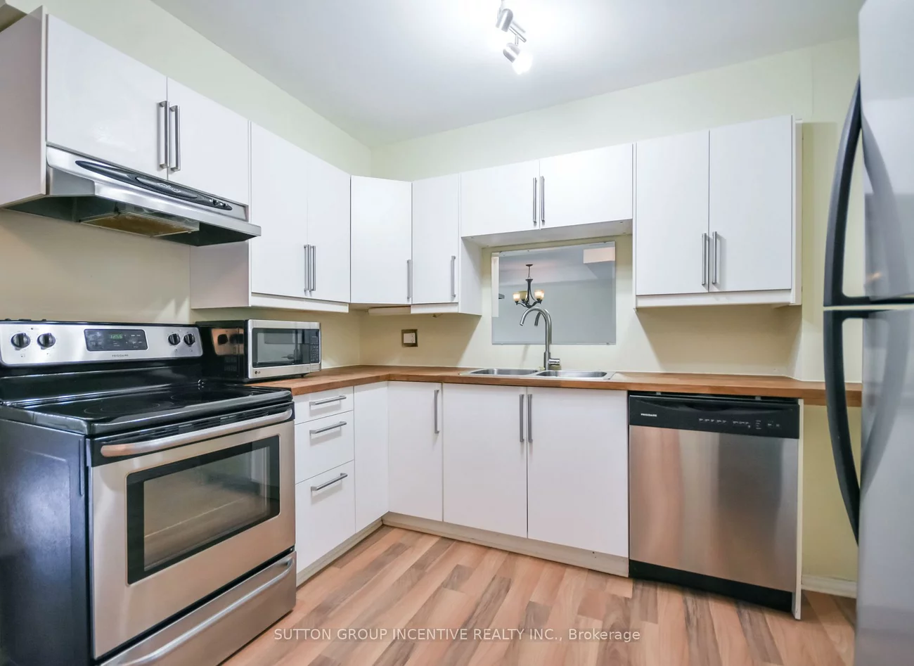 126, Bell Farm, Alliance, Barrie