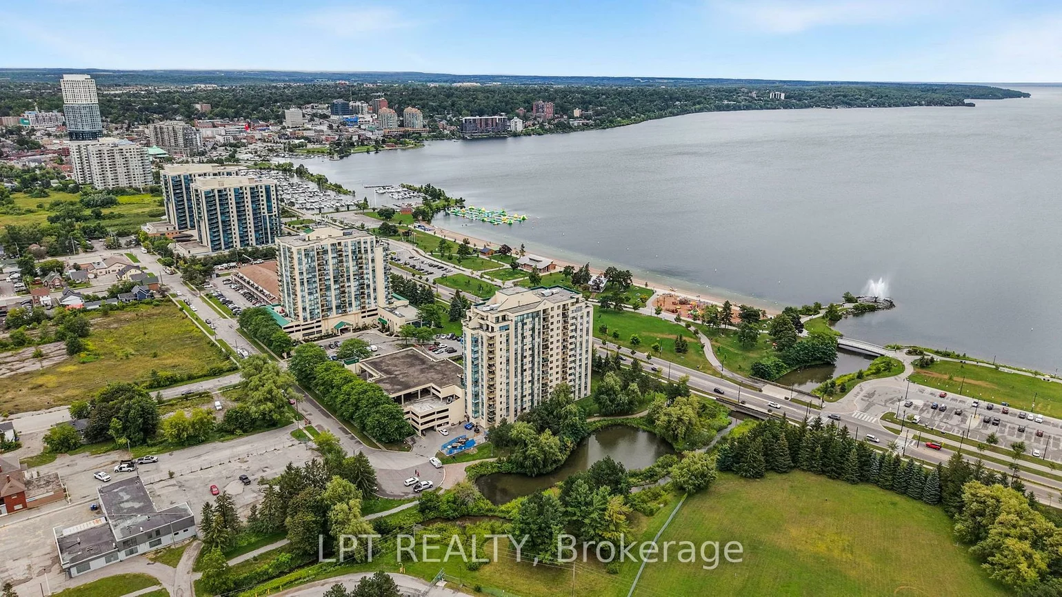 75, Ellen, City Centre, Barrie