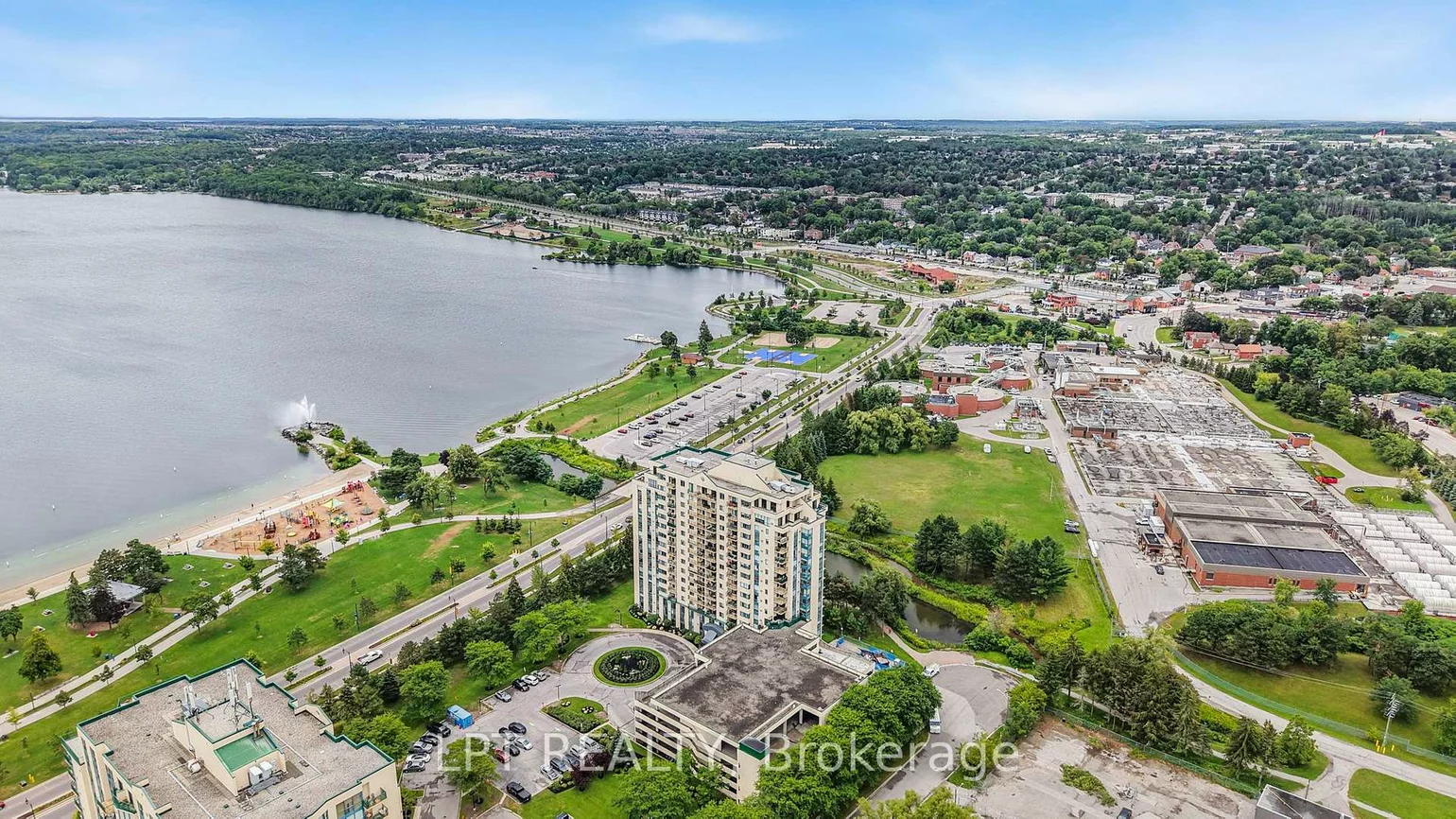 75, Ellen, City Centre, Barrie