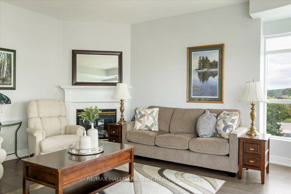 2, Toronto, Lakeshore, Barrie