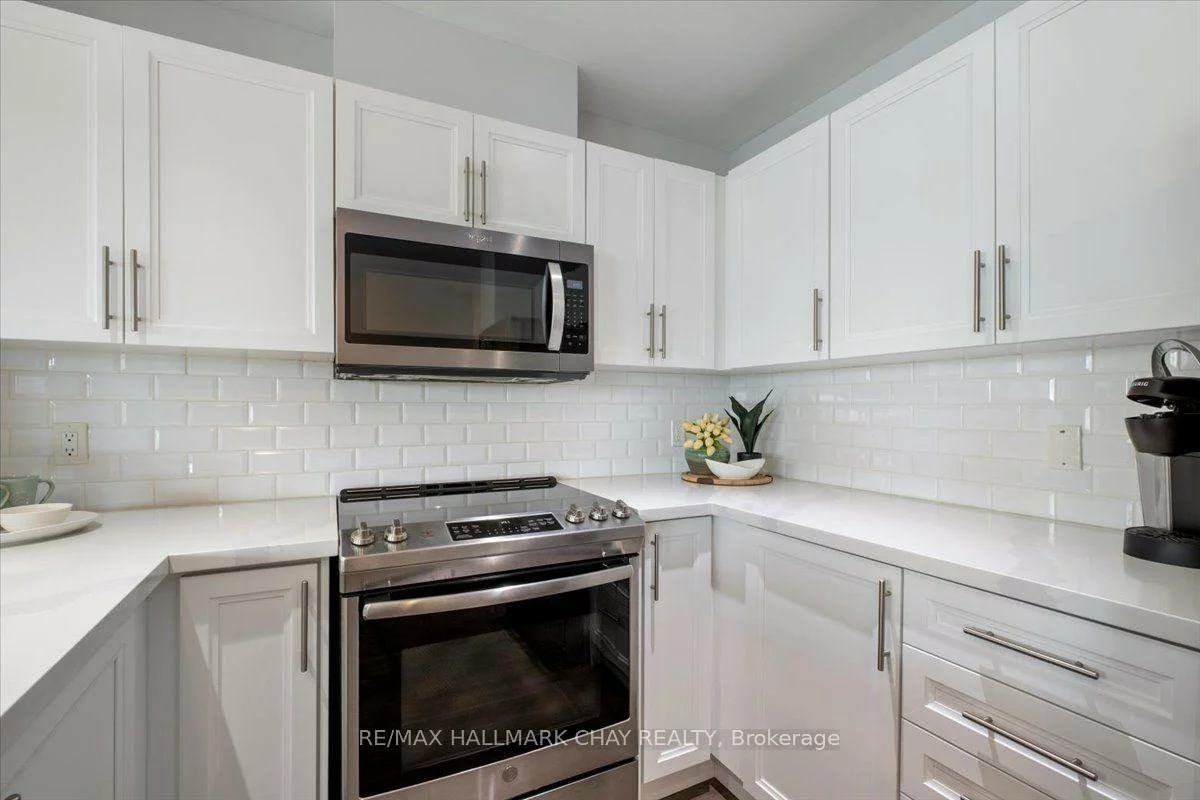 2, Toronto, Lakeshore, Barrie