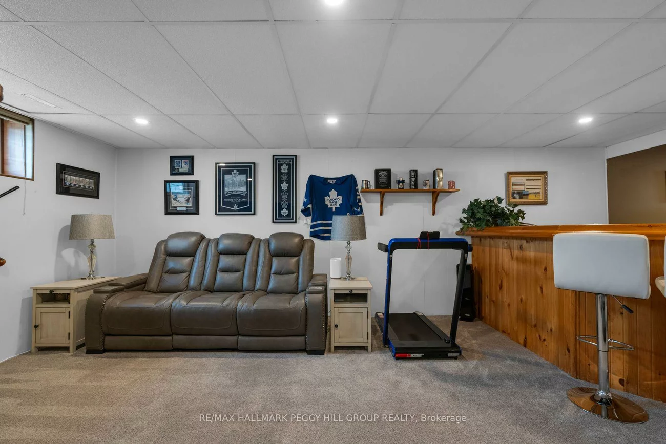 233, Innisfil, Allandale Centre, Barrie