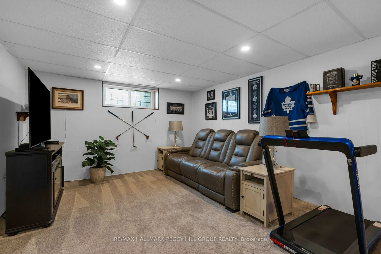 233, Innisfil, Allandale Centre, Barrie