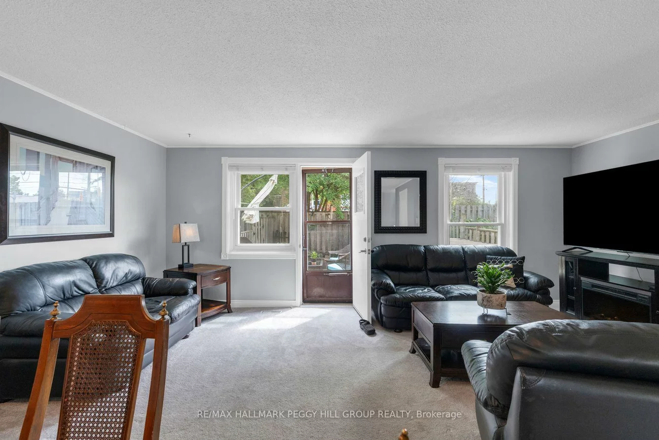 233, Innisfil, Allandale Centre, Barrie