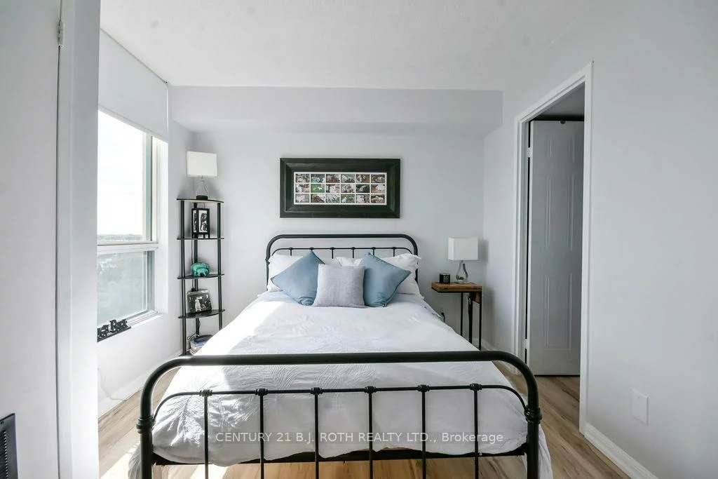 75, ELLEN, City Centre, Barrie