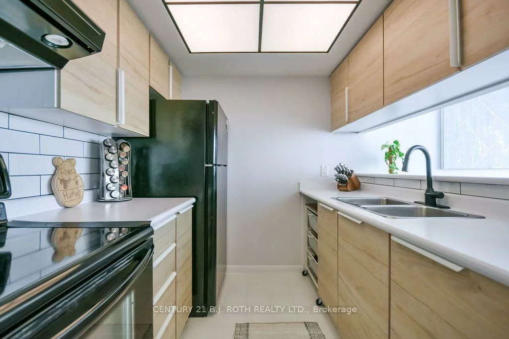 75, ELLEN, City Centre, Barrie