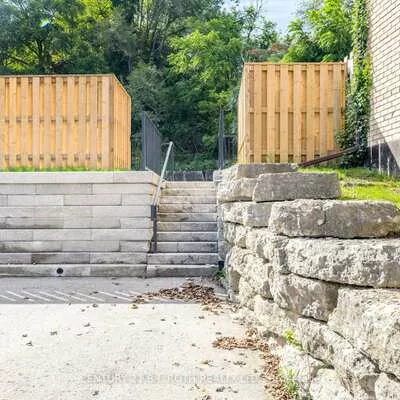 52, Adelaide, Allandale, Barrie