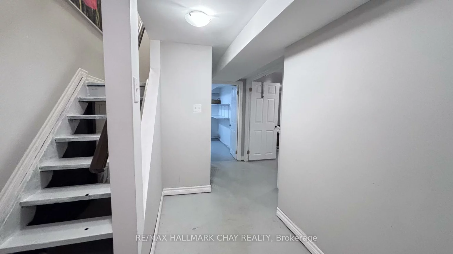 28, Donald, Queen's Park, Barrie