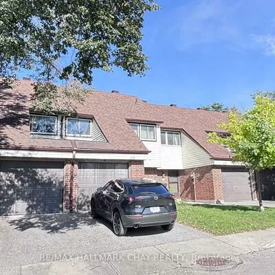 28, Donald, Queen's Park, Barrie