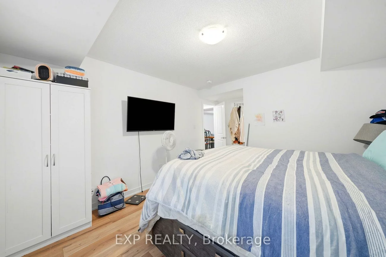 21, Magnolia, Innis-Shore, Barrie