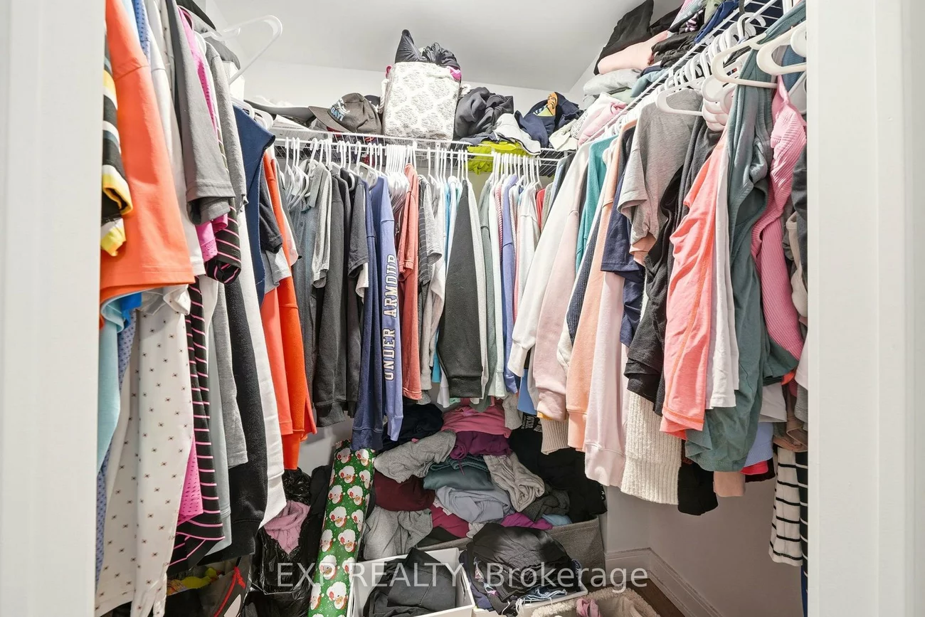 21, Magnolia, Innis-Shore, Barrie