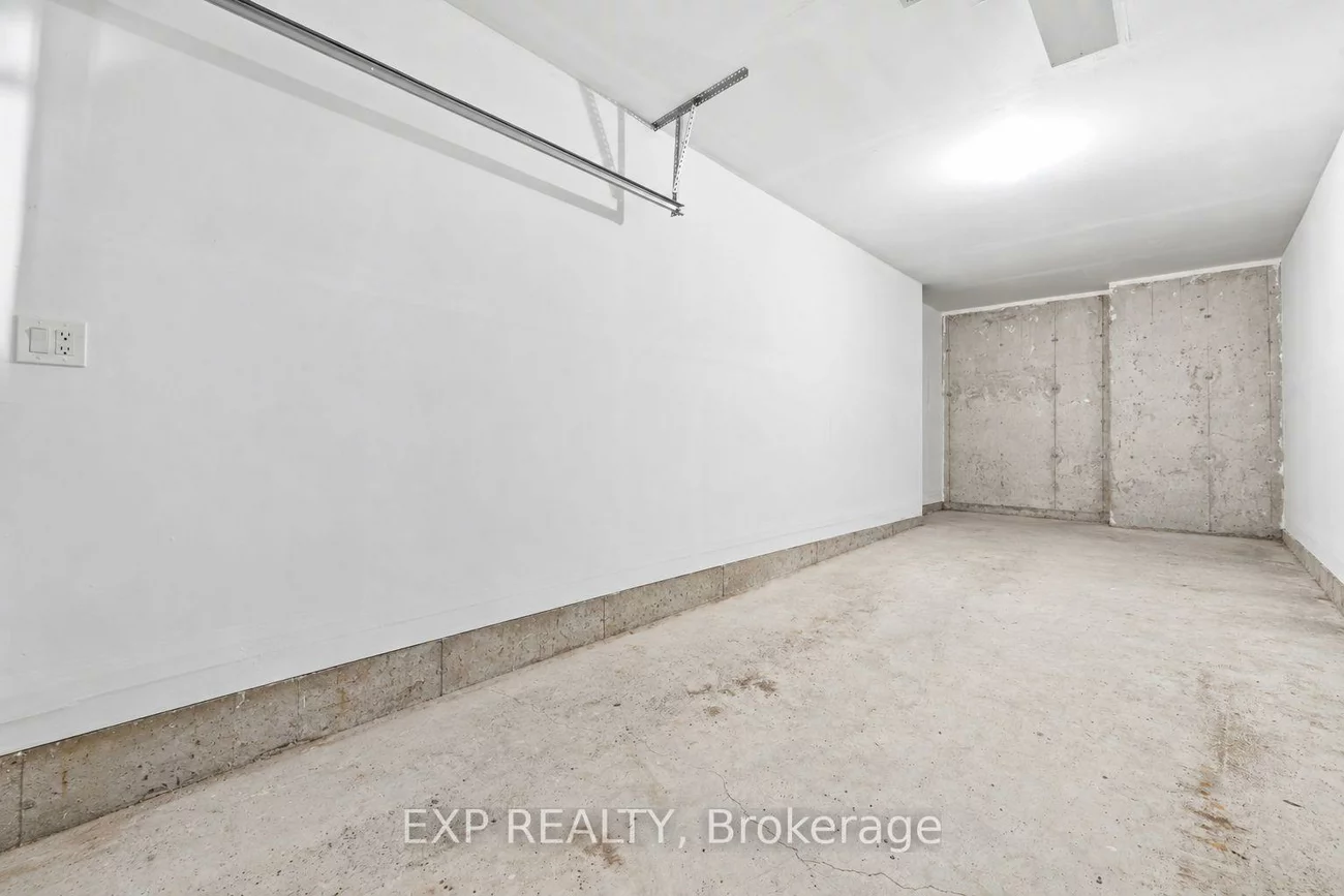 21, Magnolia, Innis-Shore, Barrie