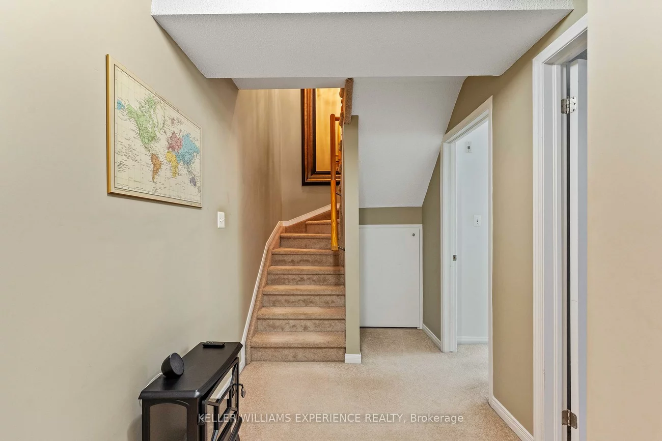 15, Cheltenham, Georgian Drive, Barrie